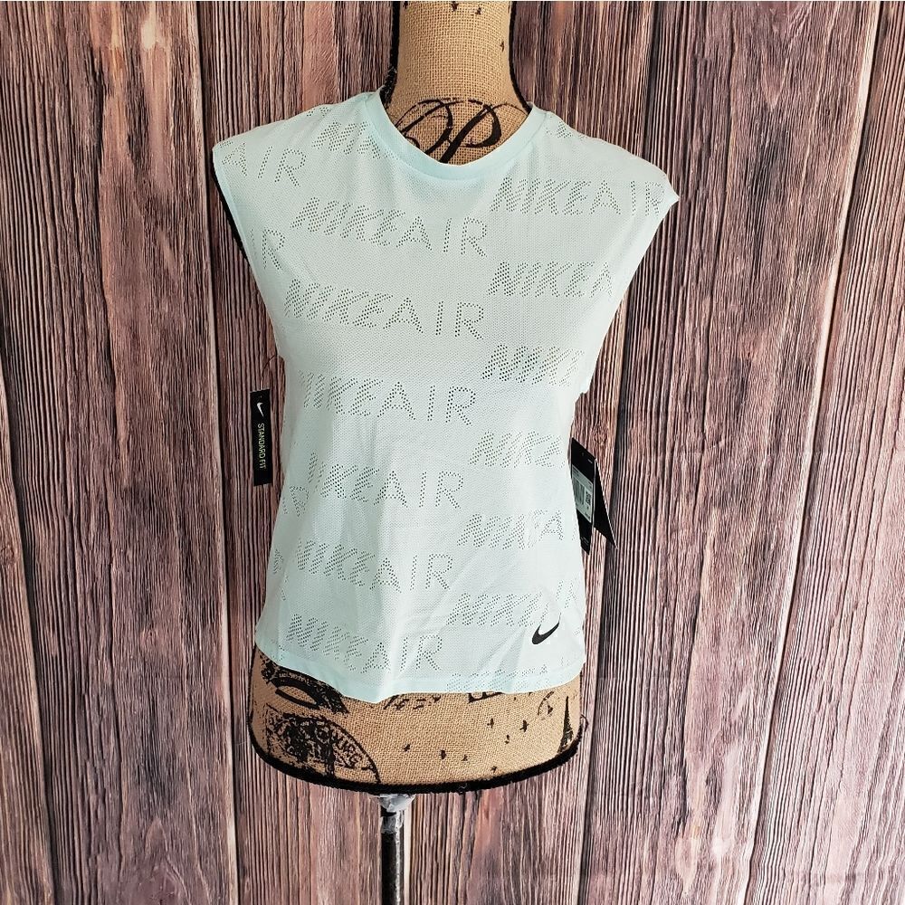 NWT NIKE Dri-Fit Baby Blue Lightweight Running Top